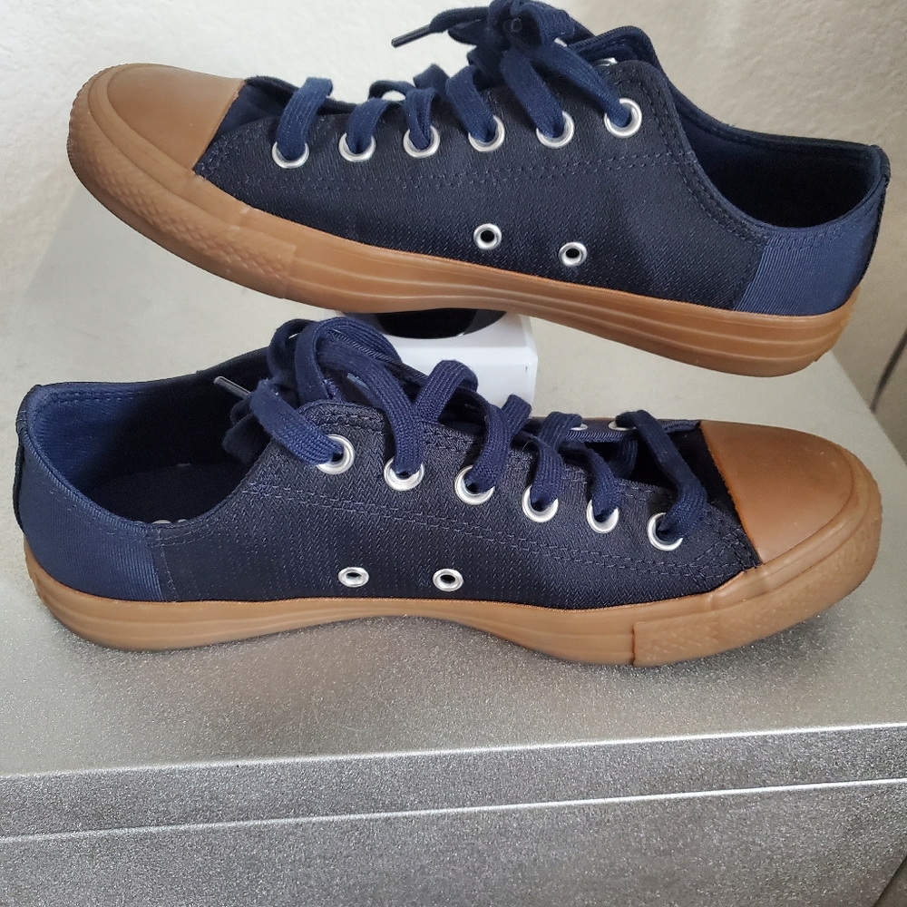 Converse All Star, Women's 9/Men's 7, Blue and Brown